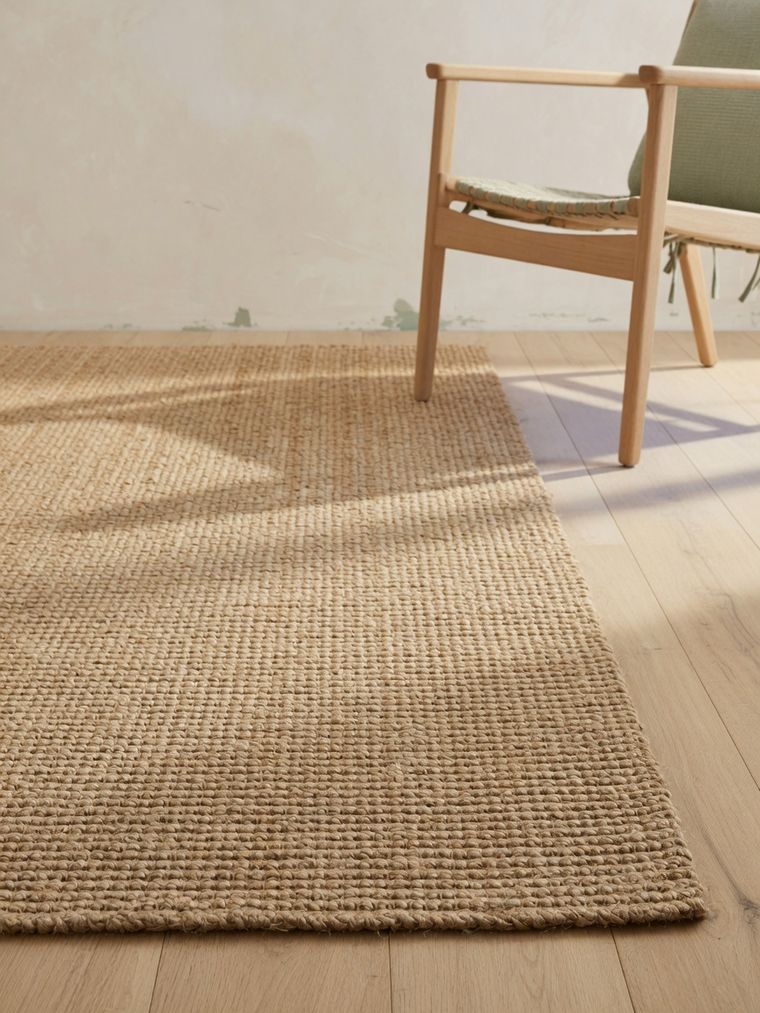Handwoven Jute Rug — 5×7